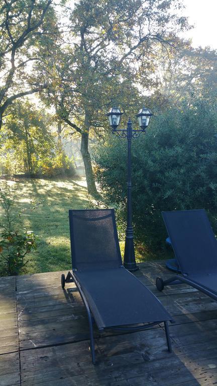 Вилла 51 Cote Jardin Selvigny Экстерьер фото